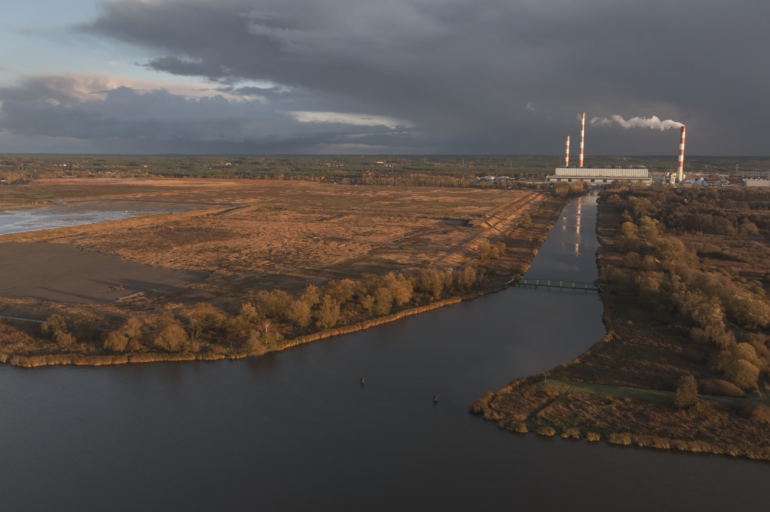Woda w Polsce pod presją – nowe elektrownie powstają tam, gdzie już jej brakuje